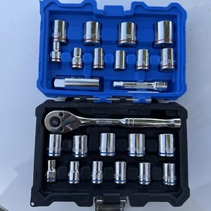 Kobalt 24 Pc Mechanics Tool Set SAE/Metric - Picture 1 of 2