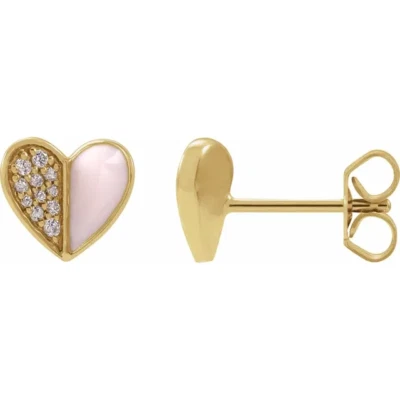 Pendientes de corazón de diamantes naturales y esmalte rosa de oro de 14K Foto 1 de 2