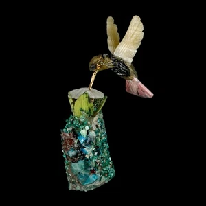 3.9" Hand Carved Bird Perched on Malachite, Quartz Crystals Hummingbird Peru - Picture 1 of 8
