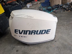 75 90 HP Evinrude ETEC Cowl Hood White Nice Shape 2012 - Foto 1 di 6