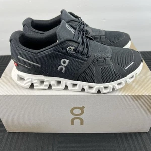 On Cloud 5 Women’s Size 5 Black White Sneakers Running Shoes 59.98904 - Picture 1 of 11