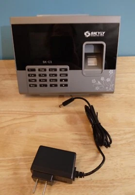 SKYLY BIOMETRIC TECH SK-C3 ASISTENCIA DE IMPRESIÓN DE PERSONAL Sistema de aire acondicionado y respuesta de huellas dactilares sin usar Foto 1 de 3