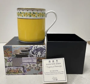 Taza Halcyon Days Bone China Queen Elizabeth - The Castle & Gardens Mey Certificado de Autenticidad NUEVO - Imagen 1 de 8