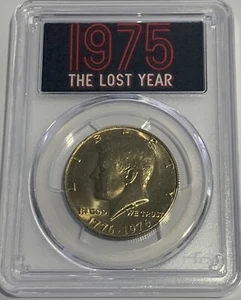 1976 (1975) SET NUOVO DI ZECCA KENNEDY MEZZO DOLLARO PCGS MS65 JFK L'ANNO PERDUTO ETICHETTA 50C - Foto 1 di 3