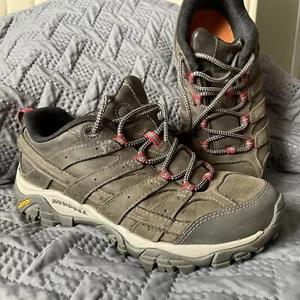 Moab Hiking Shoe 7.5 Merrell - Picture 1 of 8