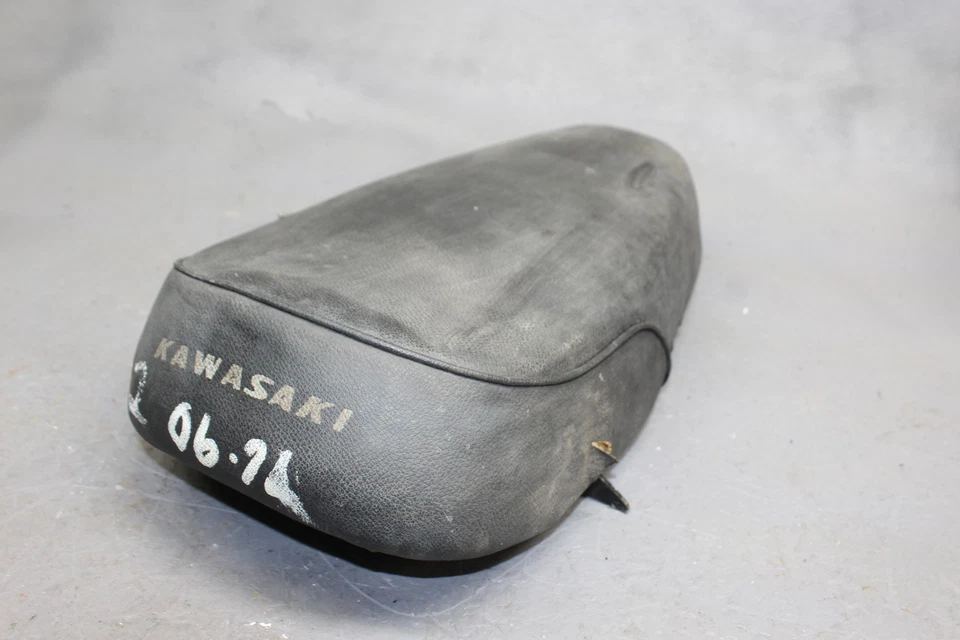 Kawasaki KM90 1976 asiento sillín OEM Foto 1 de 4