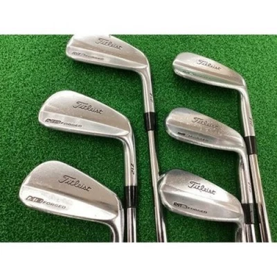 Titleist MB 712 USA Iron Set 6pcs 5-PW Dynamic Gold Flex S300 - Image 1 of 4
