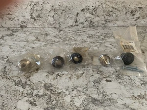 NOS Konvolut 5 Schubladen Ziehen Schrank Griff Knöpfe Verschiedene Einfach ansehen!!! - Bild 1 von 10