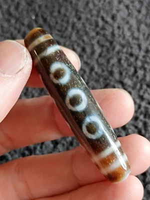 Tibetan Agate Pre 1800s 5 Eye Dzi Bead - Image 1 of 4