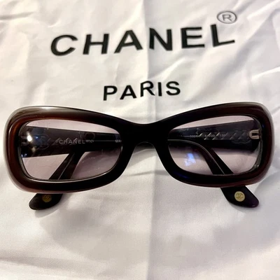 RARO CHANEL Gafas de sol vintage, púrpura o rojo, Italia Gafas de diseñador 51-20-135 Foto 1 de 4