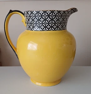 1930s Bishop and Stonier ceramic custard yellow coloured large water jug - Picture 1 of 7