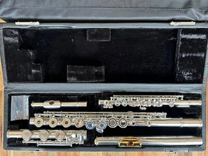 Armstrong Silver Flute & Piccolo set - Beautiful condition (Flute solid silver) - Picture 1 of 13