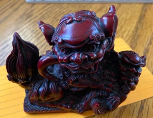Feng Shui Red Resin Fu Foo Dog Guardian Lion Ying Yang Energy Good Luck - Picture 1 of 4