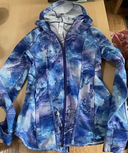 Iviva By Lululemon Zip Up Girls Hooded Jacket Size 14 EUC - Picture 1 of 11