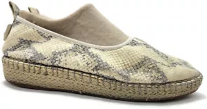 Cole Haan Grand OS Tali Flats Shoe Slip On Leather Snakeskin Women 8.5 B - Picture 1 of 10