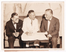 REAR ADM RICHARD E BYRD LIEUT GEORGE NOVILLE & JACOB RUPERT NY 1933 Photo Y 373