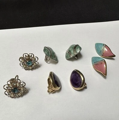 Lot Of 4 Clip On Screw On Earrings 1 Ceramic 2 Enamel 1 Rhinestone - Image 1 of 4