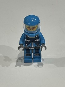 Alien Defense Unit Soldier 3 Lego minifigure Space Alien  Conquest 7052 7066