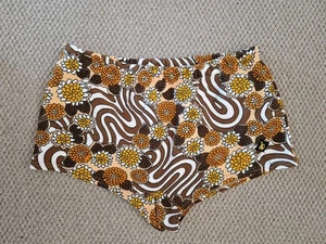 Vintage 70s Patterned Hotpants - Picture 1 of 4