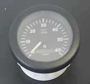 VDO 3331106 Ocean Line Black 6000 RPM Tachometer with Hourmeter – 3-3/8" (85mm) - Picture 1 of 2