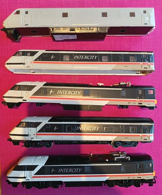 Hornby OO Gauge BR Inter City 225 Class 91 locomotives model railway job lot - Image 1 of 4
