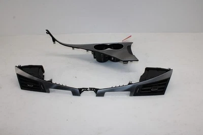 Infiniti Q60 2017-2022 portavasos/juego de bisel de ajuste de tablero OEM NH54 Foto 1 de 4