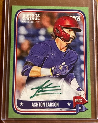 2024 Onyx Vintage Auto Ashton Larson /50 #VAASLA Green Autograph - Image 1 of 2