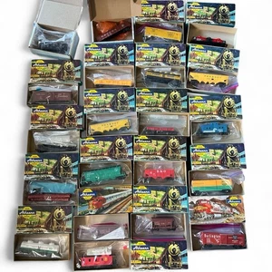 (21 Lot) Vintage HO Scale Penn Line AHM Bachman Life-like Rolling Stock Train Cars - Bild 1 von 24