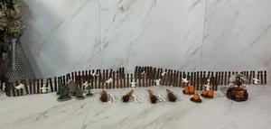 Lemax Spooky Town Halloween Set ~ Zäune mit Geistern ~ Grabsteine ~ Kürbisse ~ 19 Teile - Bild 1 von 20