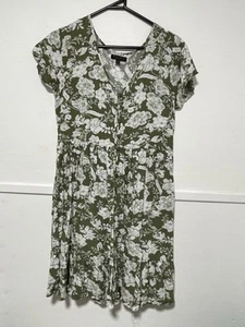 Caroline Morgan Size 10 Dress Floral Green & White Dress Frill Hem Button Front - Picture 1 of 13