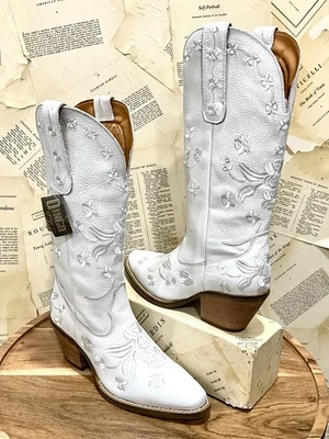 Anthropologie Dingo Blanco 1969 Love Bug Bota Bordada Flores Cuero 6.5 NUEVO Foto 1 de 4