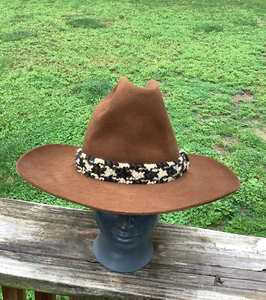 Vintage Stetson XXX Beaver Brown Cowboy Hat w/ Thick Black/White Band 6 7/8 - Picture 1 of 8