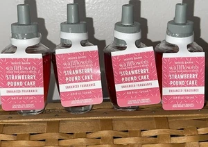 4 Bath & Body Works STRAWBERRY POUND CAKE Wallflower Refill Bulbs New Sealed - Picture 1 of 1