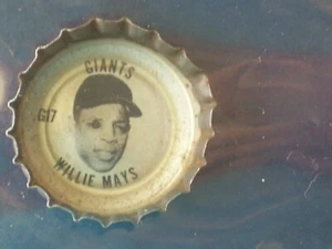 Coca-Cola Willie Mays 1968 tapa de botella #G17--no es la versión All-Star - Imagen 1 de 1