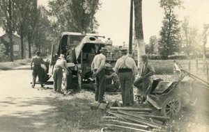 France Memories of a Tow Truck Car Wreck Accident Old Photo 1935 - Foto 1 di 3