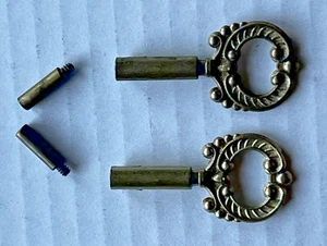 2 Messing versilberte Druckguss Metall Schlüssel für Drehknopf Lampenfassungen mit 1/2" VERLÄNGERUNGEN - Bild 1 von 4