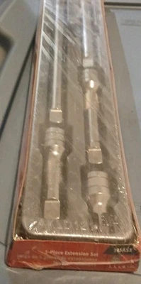 SNAP ON 305ASX 5PC 1/2" DRIVE KNURLED CHROME SOCKET EXTENSION SET  - Image 1 of 4