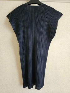 Vintage Y2K PLEATS PLEASE ISSEY MIYAKE Navy Cut & Sewn Top Size 4 Japan - Picture 1 of 3