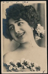 CARMEN DE VILLERS - Carte-Photo Artiste 1900 - 62 - Picture 1 of 1