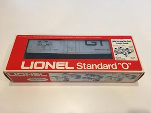 Lionel # 9805 Grand Trunk Western Reefer Car - GT - 1973 - Picture 1 of 4