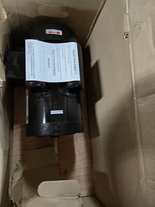 23CF45, Dayton 3 PS, 230 V AC, MFR-Teil # PP2LTAG21TBG / OLD STOCK - Bild 1 von 3