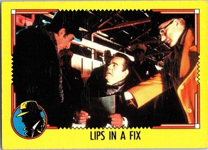 1990 Lips in a Fix 30 Topps Calling Dick Tracy Trading Card TC CC