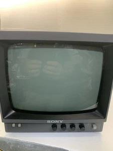 Monitor CRT Sony PVM-95E 9” - Foto 1 di 9