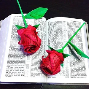 2 Origami Palabras Rosas Papel Flor Fiesta San Valentín Aniversario Ramo Regalo - Imagen 1 de 12