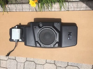 2009-2011 Lincoln Town Car Rear Speaker With Amplifier Subwoofer BW1T-18C804-AA - Picture 1 of 4