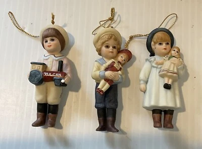 Lote de 3 adornos de porcelana Jan Hagara Sharice + Stephen + Parry 1987 con caja Foto 1 de 3