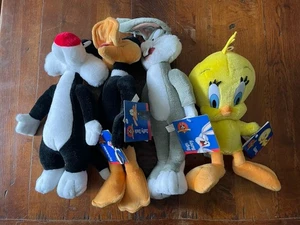 Looney Tunes 15" Plush Soft Toy Teddy Play-by-Play 2000 New With Tags - Picture 1 of 10