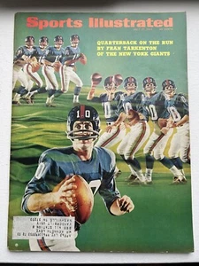 July 17, 1967 Sports Illustrated Magazine Fran Tarkenton, New York Giants - Picture 1 of 3