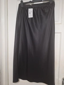 New Look Black Satin Petite Skirt Size 12 - Picture 1 of 2