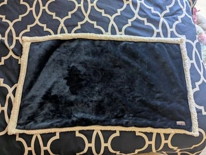 Ugg King Size Blue&Fleece Pillow Case - Picture 1 of 6